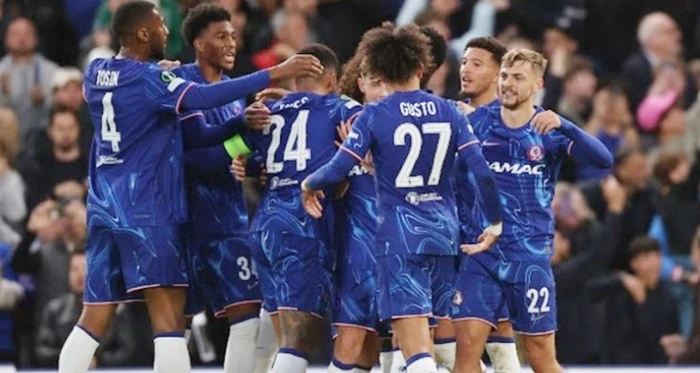 Chelsea đánh bại Djurgarden 1-0 và giành quyền vào chung kết với tỷ số chung cuộc 5-1.