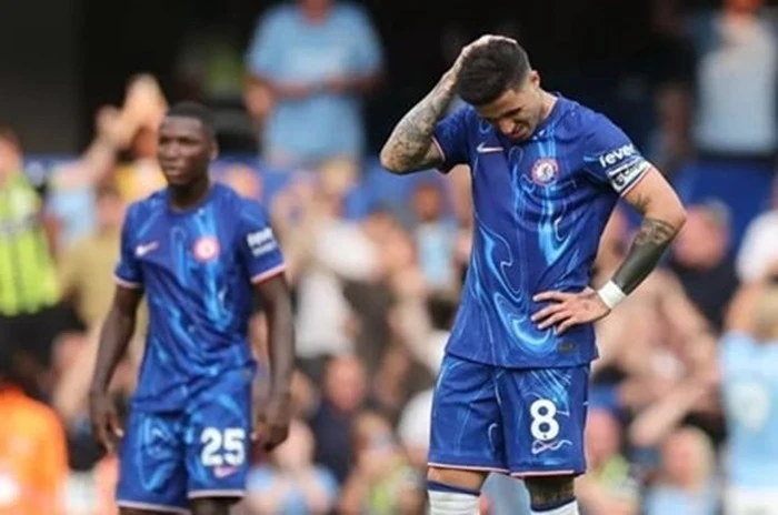 Chelsea có nguy cơ bị cấm tham dự Champions League nếu đội bóng Pháp Strasbourg cũng giành quyền dự giải ở vị trí thứ 4 Ligue 1.