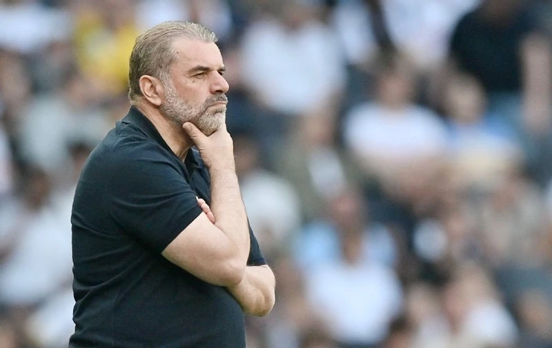 HLV Ange Postecoglou tập trung vô địch Europa League để chấm dứt cơn khô hạn danh hiệu kéo dài 17 năm của Tottenham.