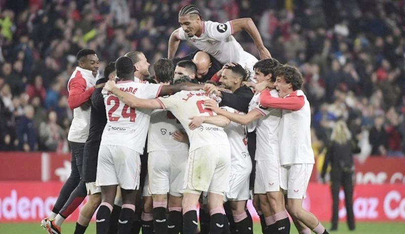 Sevilla gần thoát khỏi cuộc chiến trụ hạng tại La Liga sau chiến thắng 1-0 trên sân nhà trước Las Palmas.