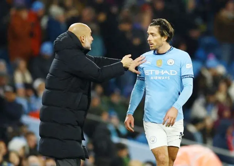 Guardiola cho biết sẽ quyết định về tương lai của Jack Grealish vào cuối mùa giải này. Guardiola.jpg