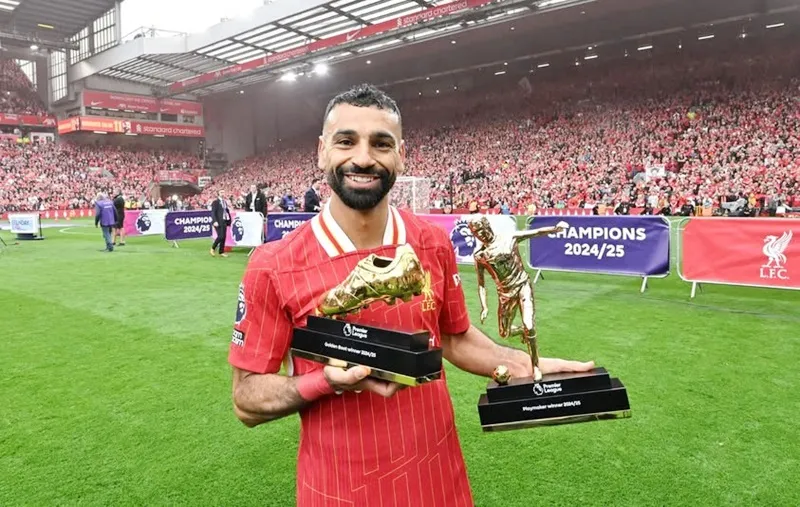 Mohamed Salah khép lại mùa giải đáng kinh ngạc bằng hàng loạt kỷ lục cá nhân.