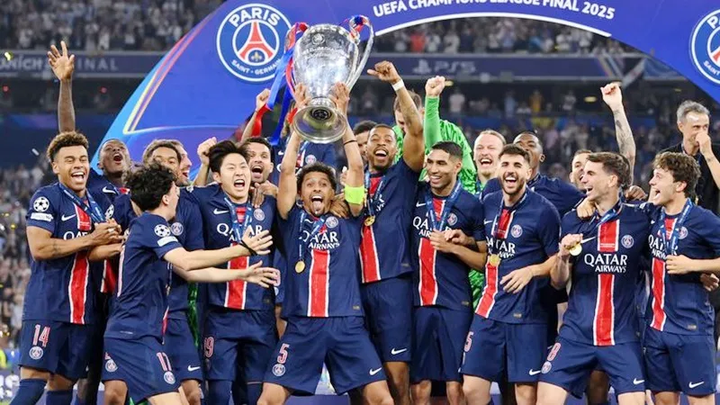 PSG đánh bại Inter Milan 5-0 để lần đầu tiên vô địch Champions League.