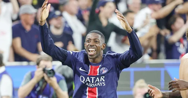 Ousmane Dembele của PSG đã giành giải Cầu thủ xuất sắc nhất mùa giải. ousmane.jpg