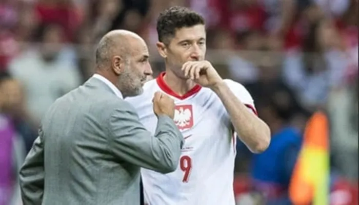 Lewandowski và HLV Michał Probierz