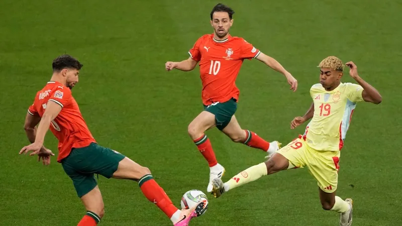 Tây Ban Nha có tương lai tươi sáng nhờ những sao trẻ như Lamine Yamal, Nico Williams, Pedri, Gavi, Dean Huijsen và Pau Cubarsi. Spain.jpg