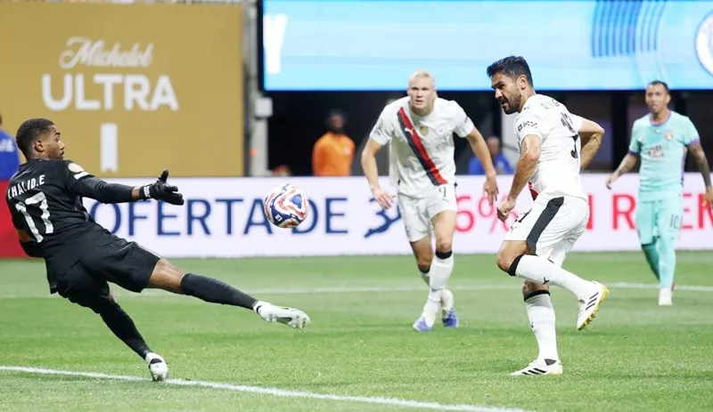 Ilkay Gundogan thất vọng khi Man.City chỉ có thể… thắng 6-0 trước Al Ain ở bảng G.