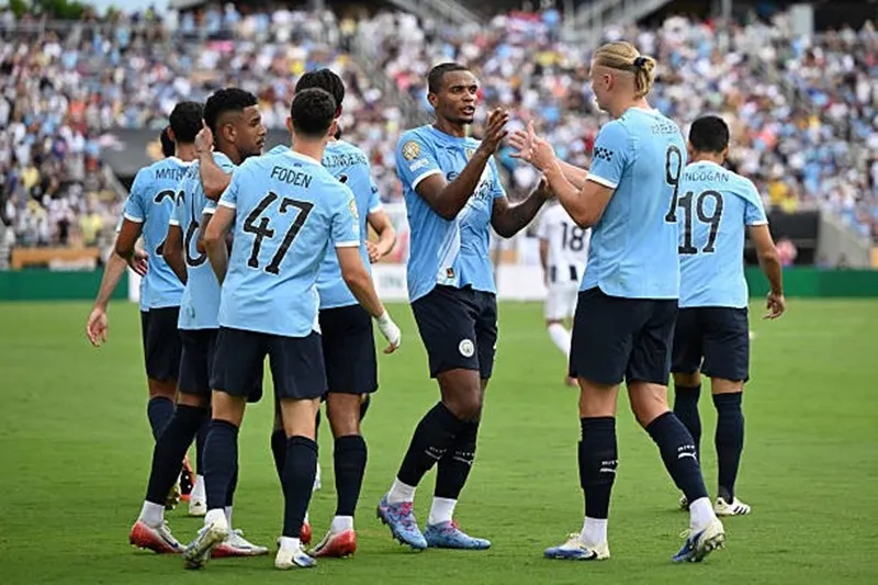Man.City thể hiện sức mạnh vượt trội ở bảng G khi thắng đậm 5-2 trước Juventus