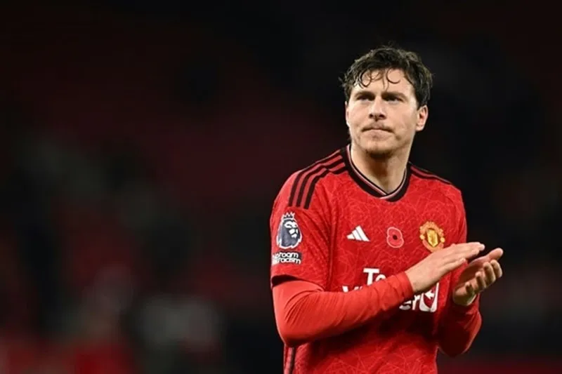 Victor Lindelof lưu nhiều ký ức trong màu áo Quỷ đỏ
