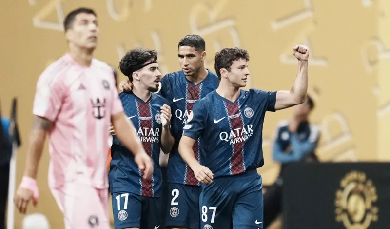 Paris Saint-Germain thắng áp đảo 4-0 trước Inter Miami của Lionel Messi để vào tứ kết. Luis Enrique 1.jpg