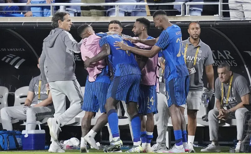 Simone Inzaghi ca ngợi Al Hilal của ông “phi thường” sau chiến thắng 4-3 trong hiệp phụ trước Man.City.