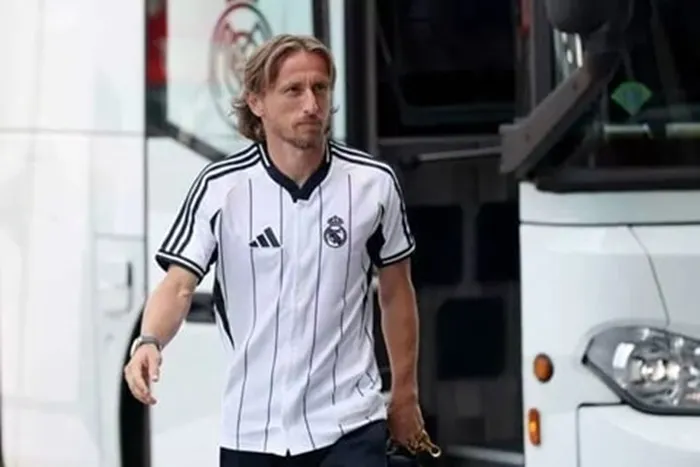 Luka Modric, sẽ gia nhập AC Milan sau Club World Cup