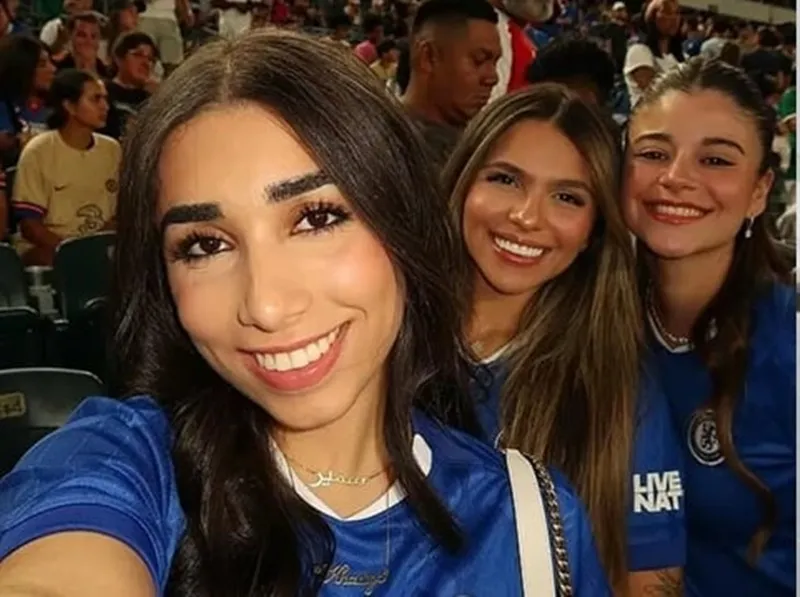 Hội WAGs Chelsea đổ xô đến New York