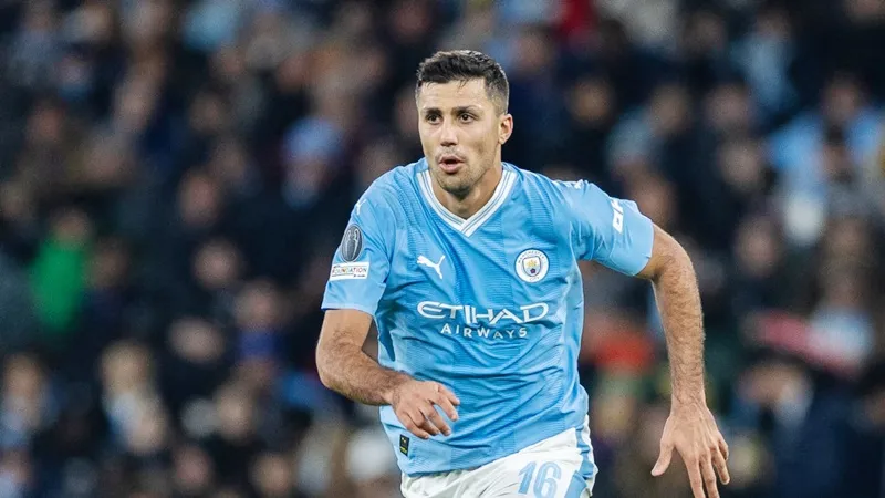Chủ tịch Florentino Perez đã từ chối yêu cầu của HLV Xabi Alonso về tiền vệ Rodri của Man.City. Alonso.jpg