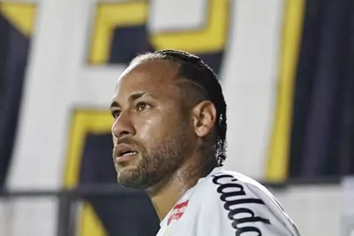 Neymar trong màu áo Santos