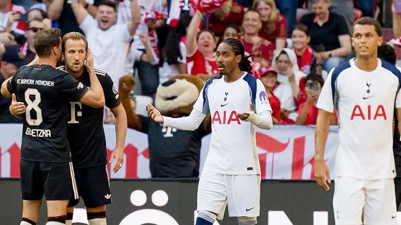 Harry Kane mở tỷ số trong chiến thắng 4-0 của Bayern Munich trước Tottenham Hotspur.