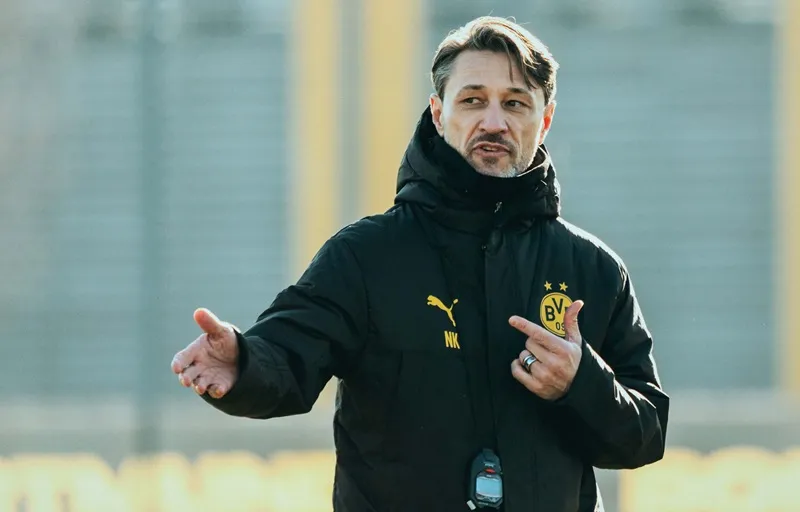 Borussia Dortmund tưởng thưởng cho HLV Niko Kovac bằng hợp đồng gia hạn đến tháng 6-2027.
