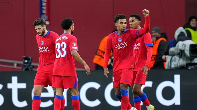 Paris Saint-Germain thể hiện năng lực ghi bàn sung mãn với chiến thắng 7-2 tại Bayer Leverkusen.