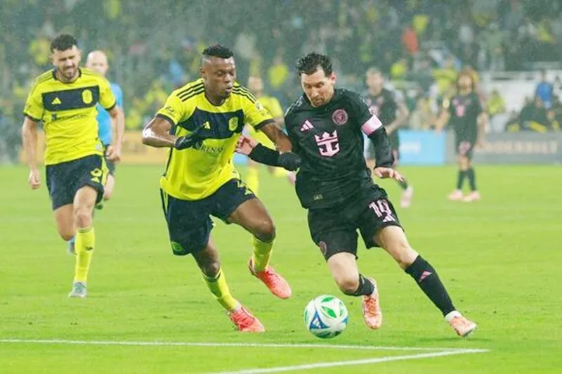 Lionel Messi bị khắc chế và Inter Miami phải chịu thất bại 1-2 trên sân Nashville SC.