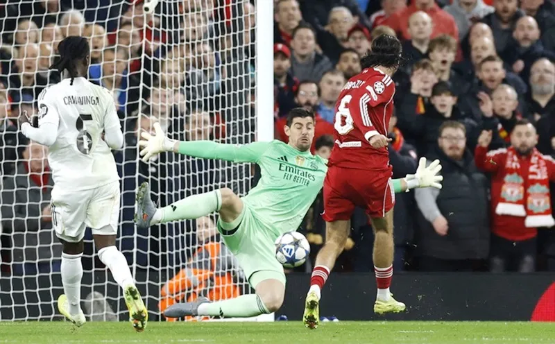 Courtois xuất sắc vẫn không cứu nổi Real Madrid tại Liverpool | CHUYÊN TRANG THỂ THAO