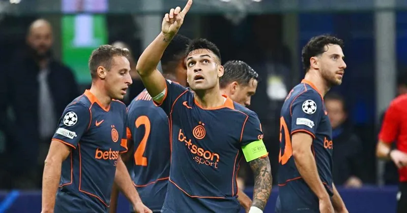 Inter Milan là một trong 3 đội còn duy trì thành tích toàn thắng sau 4 lượt đấu khi đánh bại Kairat 2-1.