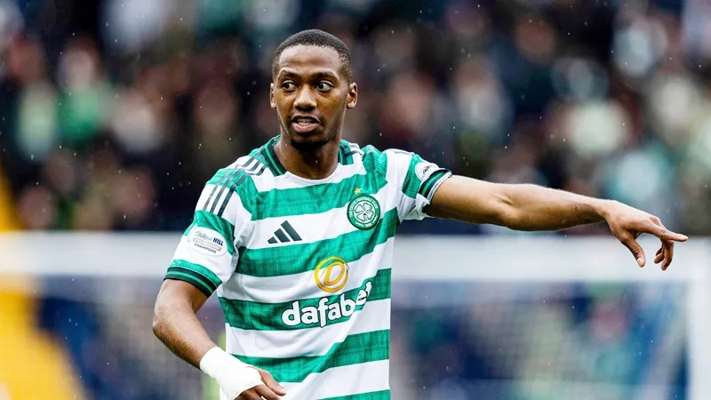 Tiền đạo Michel-Ange Balikwisha sẵn sàng thi đấu cho đội tuyển Cộng hòa Congo.