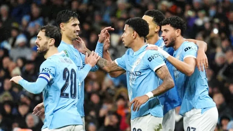 Man.City thắng Brentford 2-0 tiến vào bán kết Cúp Liên đoàn lần đầu tiên kể từ năm 2021.