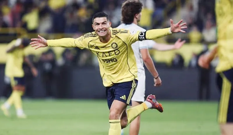 Cristiano Ronaldo lập cú đúp giúp Al Nassr đánh bại Al Okhdood với tỷ số 3-0.
