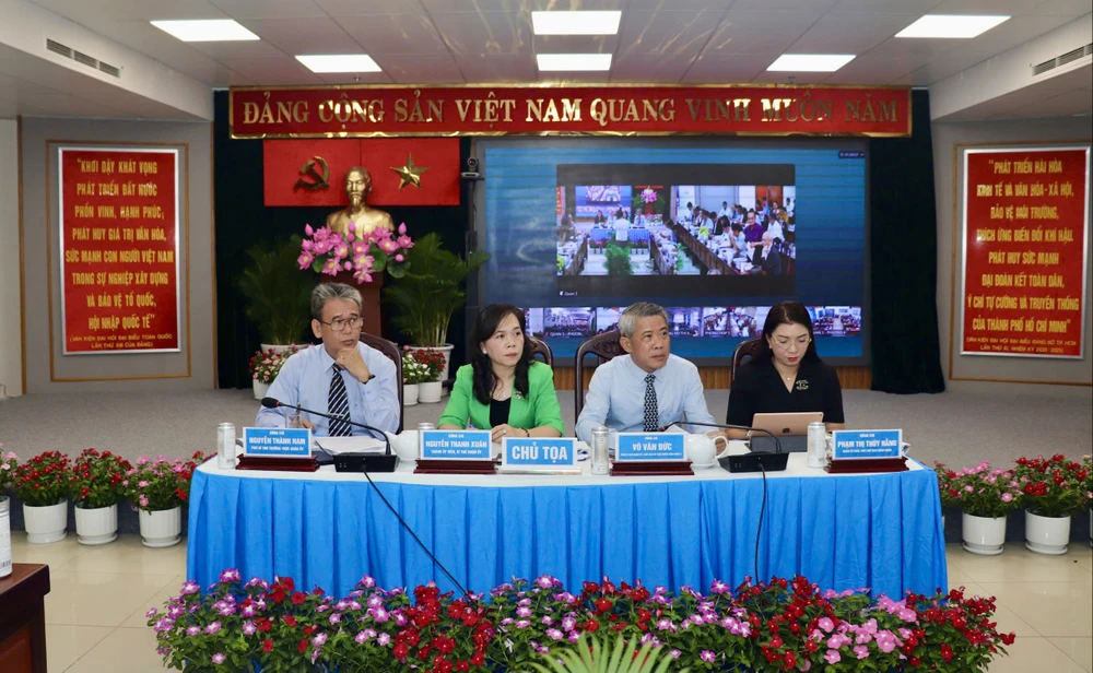 Chủ tọa hội thảo “Định hướng phát triển kinh tế - xã hội Quận 3 đến năm 2030” IMG_8048.jpg