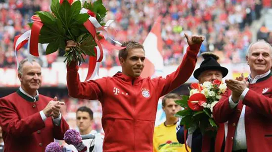 Bayern Munich sẽ chia tay huyền thoại Philipp Lahm sau mùa bóng này