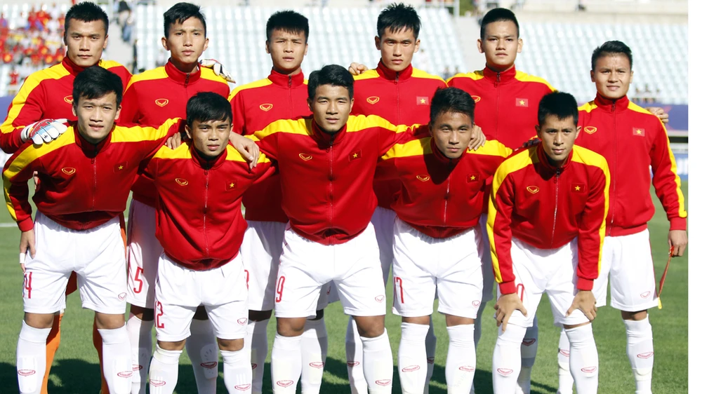 Tương lai của những nhân tài U20 Việt Nam dễ bị thui chột bởi các đội bóng dự V-League chuộng Tây. Ảnh: Anh Khoa