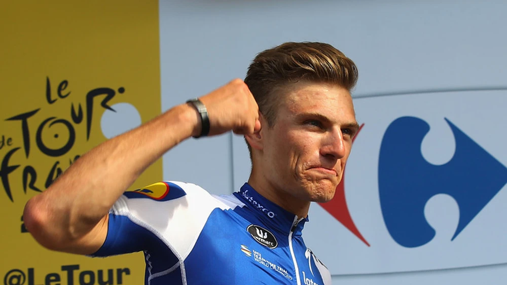 Marcel Kittel trên bục nhận thưởng.