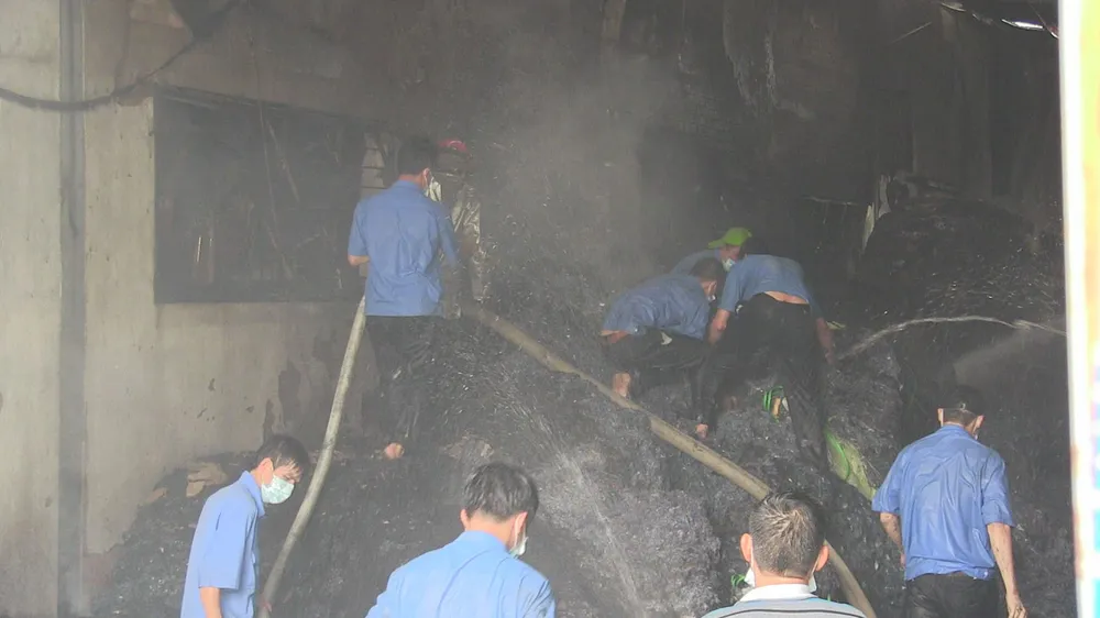 Cháy Khu công nghiệp Tân Thới Hiệp, công nhân bỏ chạy tán loạn ảnh 2