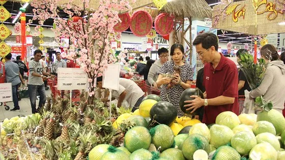 CPI tháng 2 tăng 0,73% do nhu cầu mua sắm tết