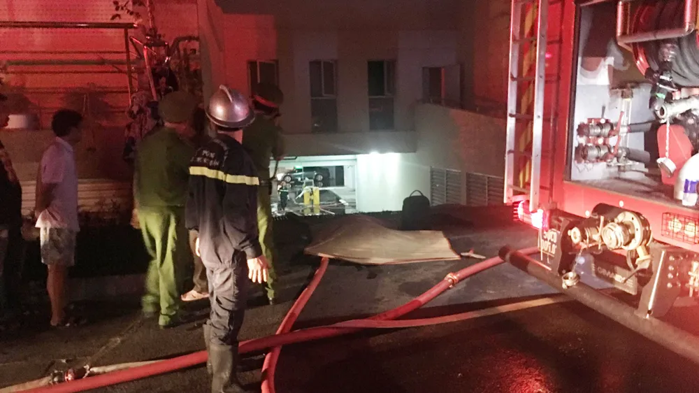 Cháy chung cư cao cấp ở TPHCM, 13 người tử vong, 28 người bị thương ảnh 24