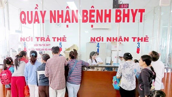 Thêm quyền lợi, bớt làm khó người tham gia BHYT