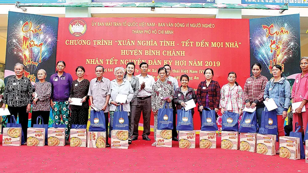 VWS đồng hành cùng những gia đình khó khăn ảnh 2