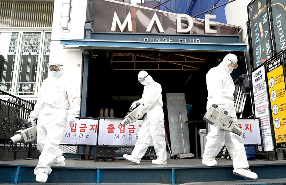 Hàn Quốc đóng cửa một số tụ điểm vui chơi tại ổ dịch Itaewon, thành phố Seoul từ ngày 25-5 đến 7-6 để ngăn dịch bệnh lây lan
