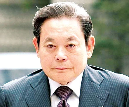 Ông Lee Kun-hee