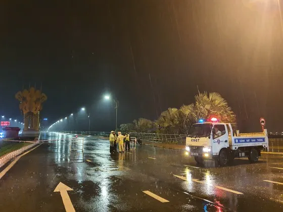 Chạy đua tránh cuồng phong ảnh 3