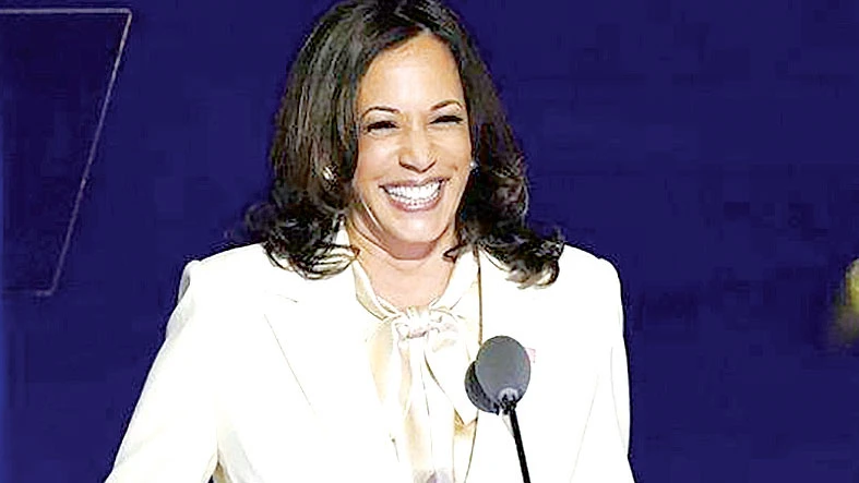  Bà Kamala Harris 