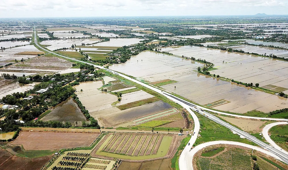 Ưu tiên đầu tư công trình giao thông có tính kết nối ảnh 1
