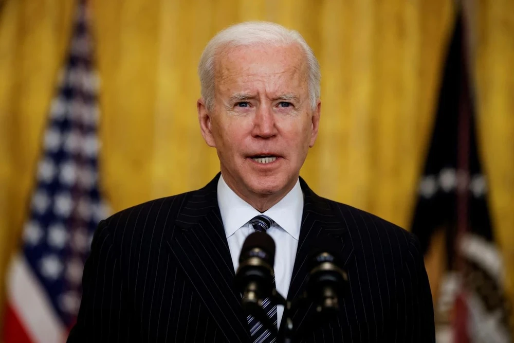 Chính quyền Tổng thống Joe Biden đã cam kết chia sẻ 80 triệu liều vắc xin với thế giới trước tháng 6. Ảnh: REUTERS