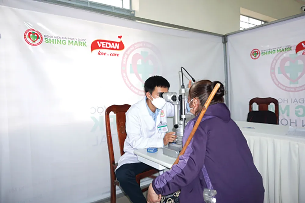 Khám và phát thuốc miễn phí cho hơn 200 người dân tỉnh Đồng Nai ảnh 3 Khám và phát thuốc miễn phí cho hơn 200 người dân tỉnh Đồng Nai ảnh 3