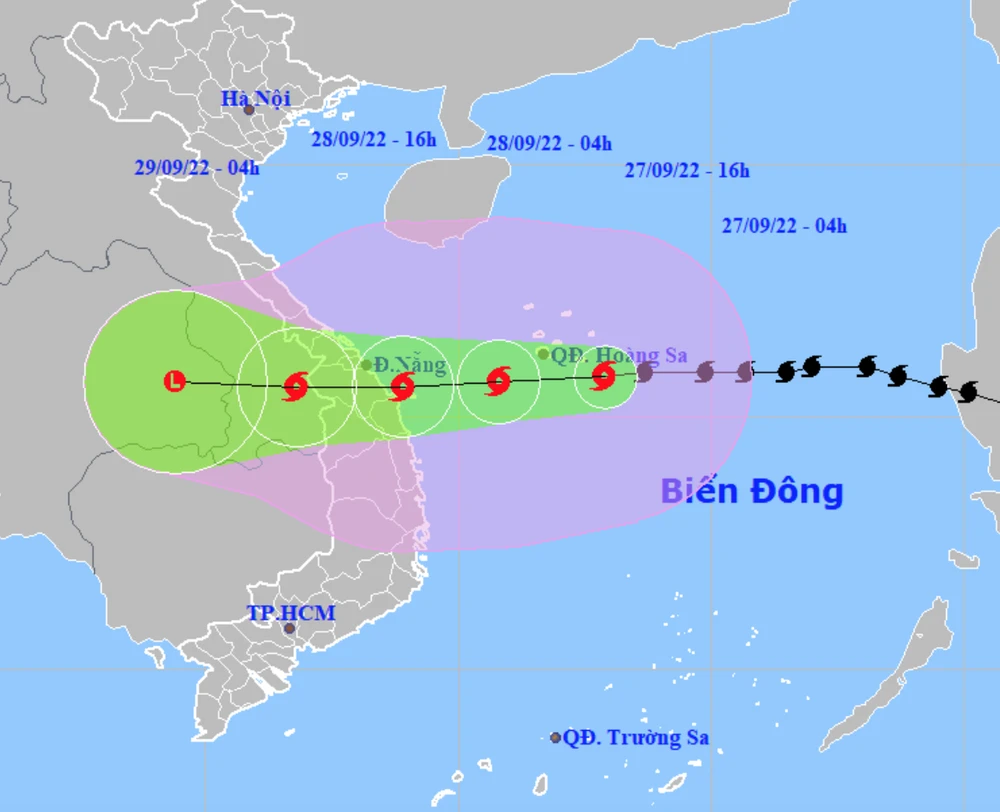 Dự báo hướng đi của bão số 4. Ảnh: NCHMF