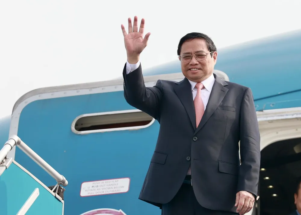 Thủ tướng Phạm Minh Chính lên đường dự Hội nghị thượng đỉnh G7 mở rộng và làm việc tại Nhật Bản từ ngày 19 đến 21-5-2023. Ảnh: TTXVN