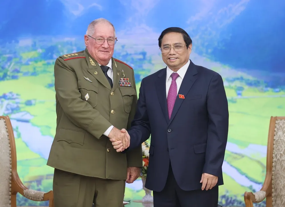 Thủ tướng Phạm Minh Chính tiếp Thượng tướng Álvaro López Miera, Bộ trưởng Bộ các Lực lượng vũ trang cách mạng Cuba. Ảnh: VIẾT CHUNG Thủ tướng Phạm Minh Chính tiếp Thượng tướng Álvaro López Miera, Bộ trưởng Bộ các Lực lượng vũ trang cách mạng Cuba. Ảnh: VIẾT CHUNG