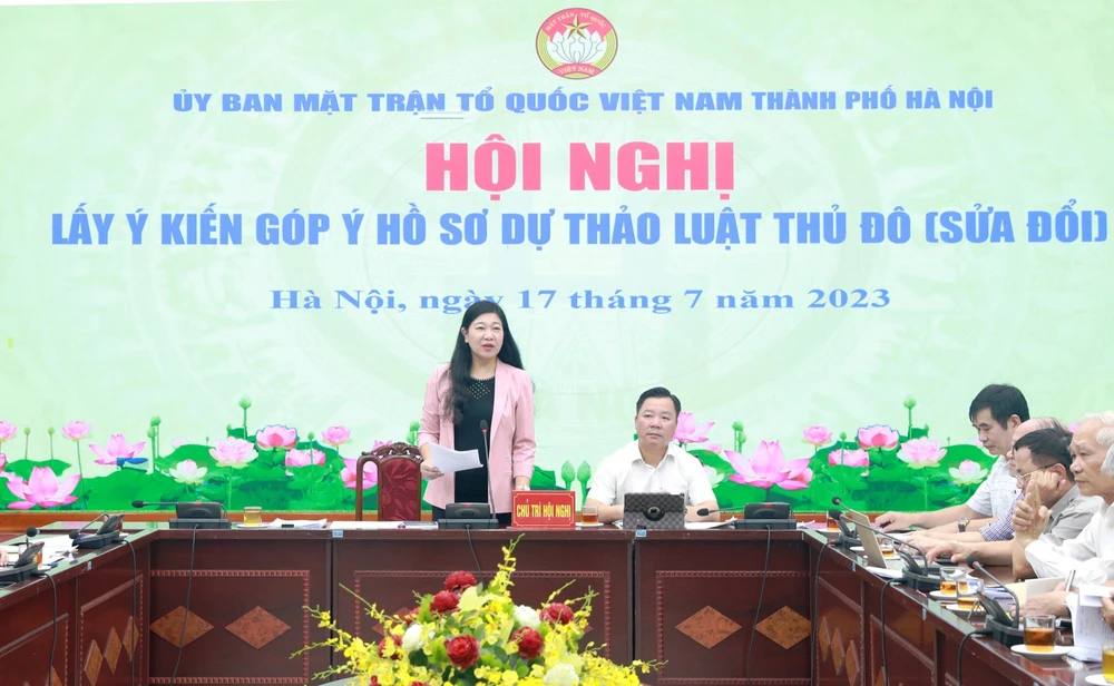 Hội nghị lấy ý kiến các chuyên gia, nhà khoa học góp ý về dự thảo Luật Thủ đô (sửa đổi). Ảnh: VGP