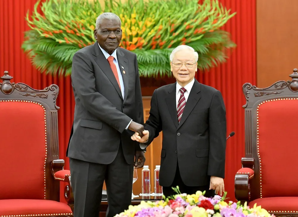 Tổng Bí thư Nguyễn Phú Trọng tiếp Chủ tịch Quốc hội Chính quyền nhân dân Cuba Esteban Lazo Hernández. Ảnh: VIẾT CHUNG Tổng Bí thư Nguyễn Phú Trọng tiếp Chủ tịch Quốc hội Chính quyền nhân dân Cuba Esteban Lazo Hernández. Ảnh: VIẾT CHUNG