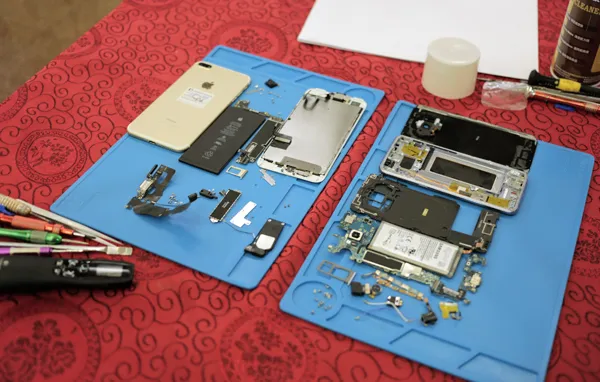 Khách hàng Di Động Việt hào hứng trải nghiệm Galaxy S8 ảnh 1 Khách hàng Di Động Việt hào hứng trải nghiệm Galaxy S8 ảnh 1